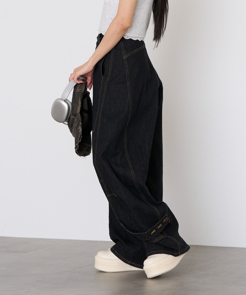 RAY CASSIN(レイカズン)の「【EC限定リバイバル】バレルデザインデニムパンツ(デニムパンツ・レディース・ネイビー/ブラック/ブルー系その他2・M/S)」の11枚目の写真