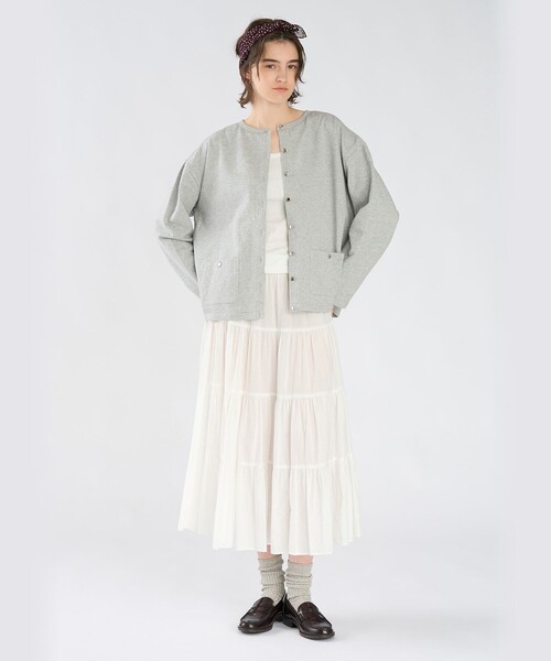 To b. by agnes b.(トゥービーバイアニエスベー)の「To b. by agnes b.× green label relaxing コットン ビッグカーディガン(カーディガン/ボレロ・レディース・グレー・FREE)」の8枚目の写真