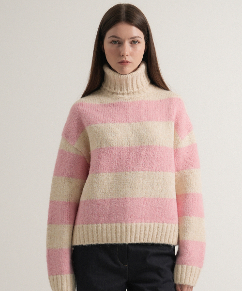 VLETI（ブレッティ）の「Wool Stripe Turtleneck Sweater (Pink)（ニット/セーター・レディース・ピンク・FREE）」の2枚目の写真