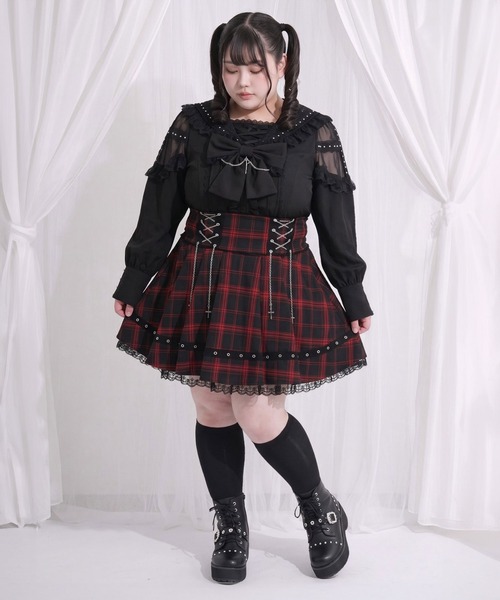 DearMyLoveWhip(ディアマイラブホイップ)の「チェーンレースアップハトメテープ十字架レースプリーツスカート(スカート・レディース・レッド/ブラック・6L/5L/4L)」の4枚目の写真