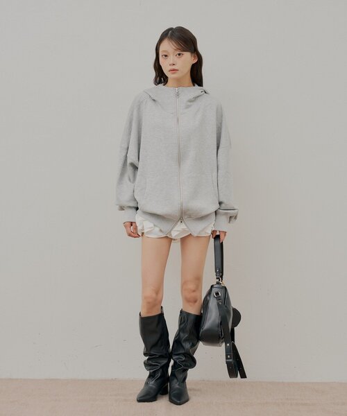 Chico(チコ)の「ワイドスラウチーミドルブーツ(ブーツ・レディース・ベージュ/ブラック/ブラウン・MEDIUM/LARGE/SMALL)」の11枚目の写真