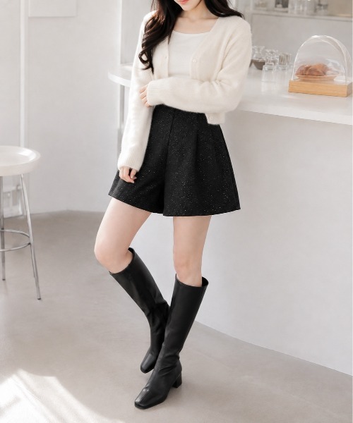 Mku Ekta(ムクエクタ)の「ハイウエストラメショートパンツ(その他パンツ・レディース・ブラック/グレー・S/M/L)」の15枚目の写真
