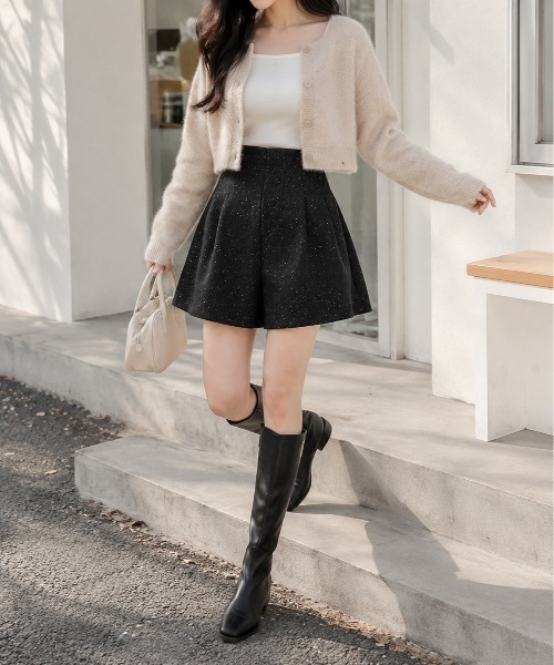 Mku Ekta(ムクエクタ)の「ハイウエストラメショートパンツ(その他パンツ・レディース・ブラック/グレー・S/M/L)」の17枚目の写真