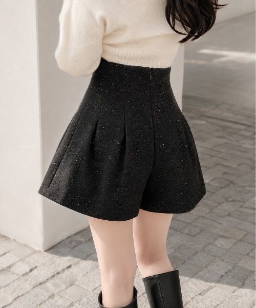Mku Ekta(ムクエクタ)の「ハイウエストラメショートパンツ(その他パンツ・レディース・ブラック/グレー・S/M/L)」の14枚目の写真
