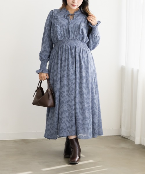 CLETTE（クレット）の「シアー花柄長袖フリルワンピース（ワンピース・レディース・ブルー/ネイビー/ピンク・4L/3L/LL）」の3枚目の写真