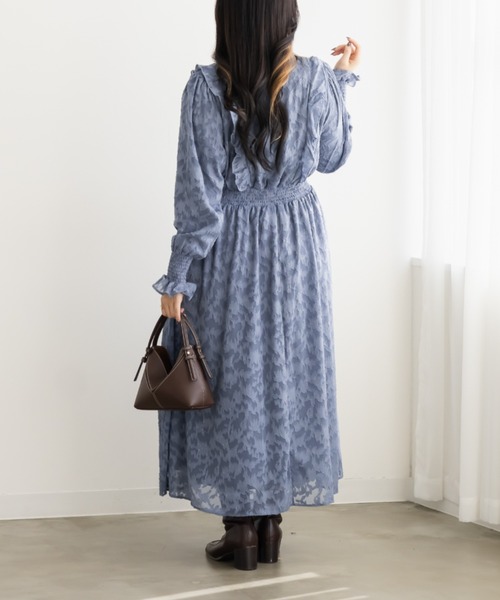CLETTE（クレット）の「シアー花柄長袖フリルワンピース（ワンピース・レディース・ブルー/ネイビー/ピンク・4L/3L/LL）」の9枚目の写真