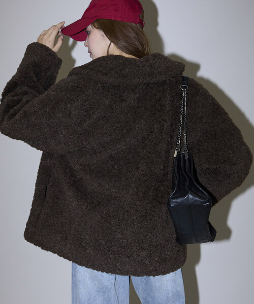 PUBLUX(パブリュクス)の「PUBLUX/パブリュクス ダッフル ファーコート 限定展開(ダッフルコート・レディース・ブラウン/ベージュ・フリ-)」の3枚目の写真