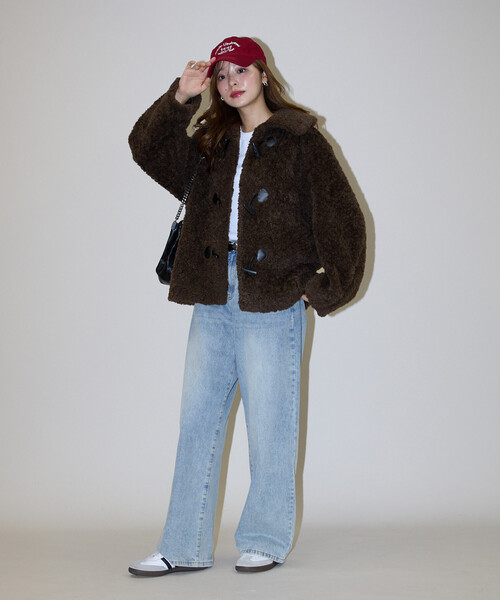 PUBLUX(パブリュクス)の「PUBLUX/パブリュクス ダッフル ファーコート 限定展開(ダッフルコート・レディース・ブラウン/ベージュ・フリ-)」の6枚目の写真