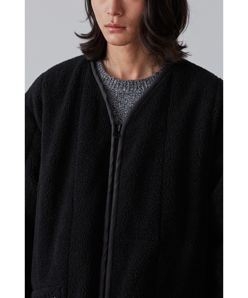YLEVE(イレーヴ)の「LAVENHAM × YLEVE / COLLARLESS ZIP CO(ダウンジャケット/コート・メンズ・ブラック/カーキ・3/4)」の17枚目の写真