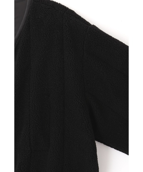 YLEVE(イレーヴ)の「LAVENHAM × YLEVE / COLLARLESS ZIP CO(ダウンジャケット/コート・メンズ・ブラック/カーキ・3/4)」の3枚目の写真