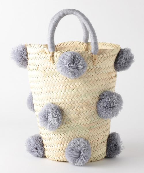 green label relaxing(グリーンレーベルリラクシング)の「ETINCELLES ポンポンカゴバッグ(かごバッグ・レディース・ブラック/ライトグレー・FREE)」の8枚目の写真