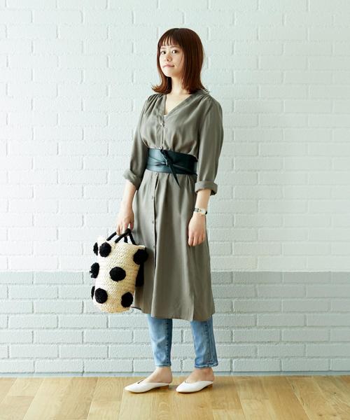 green label relaxing(グリーンレーベルリラクシング)の「ETINCELLES ポンポンカゴバッグ(かごバッグ・レディース・ブラック/ライトグレー・FREE)」の15枚目の写真