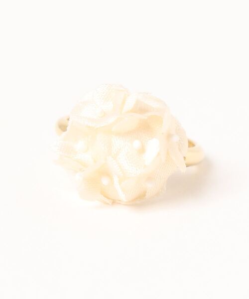 TONE SELECT GOODS(トーンセレクトグッズ)の「【ouka no mori】Petit 花々をあつめたリング(リング・レディース・ホワイト/ピンク/ブルー/キナリ・FREE)」の3枚目の写真