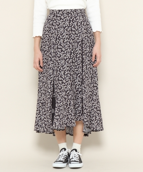 PAGEBOY(ページボーイ)の「パッチワーク風小花柄ミディスカート(スカート・レディース・ホワイト系その他/ブラック系その他/イエロー系その他・FREE)」の7枚目の写真