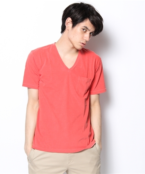 BEAUTY&YOUTH UNITED ARROWS（ビューティーアンドユースユナイテッドアローズ）の「ヴィンテージウォッシュ　Vネック1ポケTee§◆（Tシャツ/カットソー・メンズ・ホワイト/ダークグレー/レッド/クリーム/ケリー/コバルトブルー・SMALL/MEDIUM/LARGE/X-LARGE）」の6枚目の写真