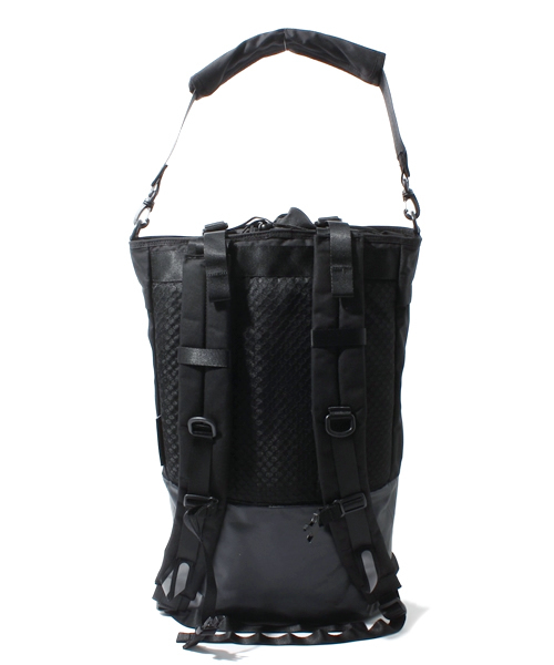 PUMA（プーマ）の「バックパック - PUMA by MIHARAYASUHIRO（バックパック/リュック・メンズ・レッド系その他/ブラック・フリー）」の6枚目の写真