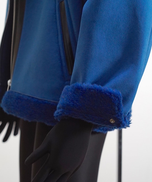 NEONSIGN（ネオンサイン）の「NEON SIGN B-6（ムートンコート