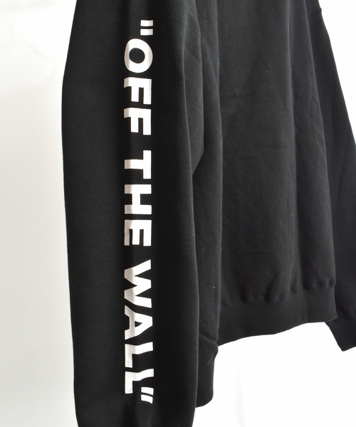 VANS(バンズ)の「VANS/ヴァンズ Flying-V Pull Over Hoodie(パーカー・メンズ・ホワイト/ブラック/ラベンダー/オレンジ・M/L/XL)」の13枚目の写真