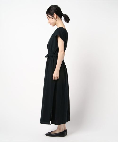 rps（アールピーエス）の「ドロスト前後２ＷＡＹワンピース（ワンピース・レディース・ブラック/ベージュ/アイボリー・M）」の12枚目の写真
