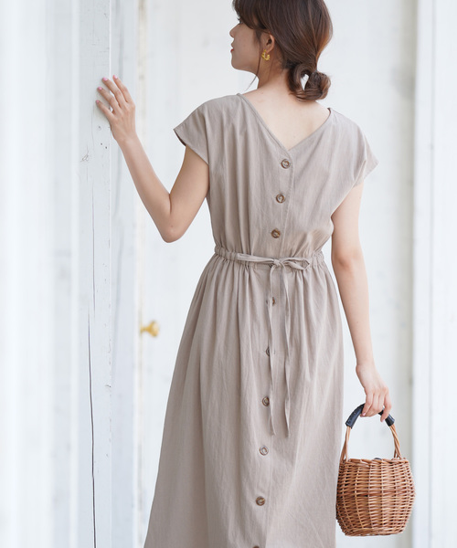 rps（アールピーエス）の「ドロスト前後２ＷＡＹワンピース（ワンピース・レディース・ブラック/ベージュ/アイボリー・M）」の3枚目の写真