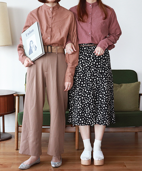 PairPair（ペアペア）の「ロングカフススタンドカラーシャツ（シャツ/ブラウス・レディース・アイボリー/モカ/スモークピンク・FREE）」の5枚目の写真