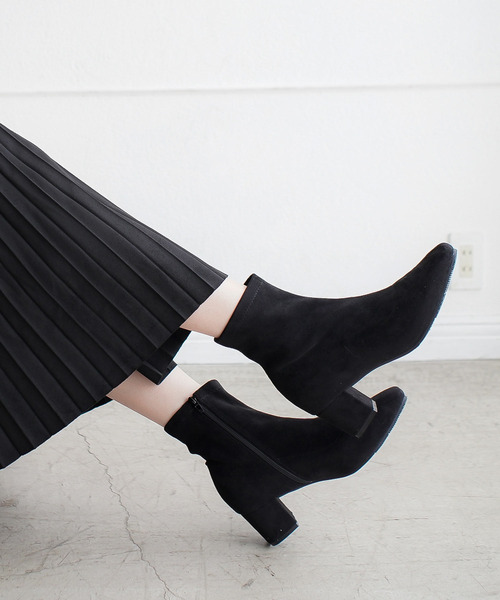 AmiAmi（アミアミ）の「スクエアトゥストレッチショートブーツ（ブーツ・レディース・ブラック系その他2/ブラック系その他/ブラック/ダークブラウン/ベージュ・L/LL/M/S）」の6枚目の写真