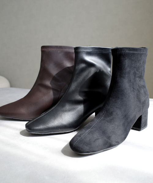 AmiAmi（アミアミ）の「スクエアトゥストレッチショートブーツ（ブーツ・レディース・ブラック系その他2/ブラック系その他/ブラック/ダークブラウン/ベージュ・L/LL/M/S）」の13枚目の写真