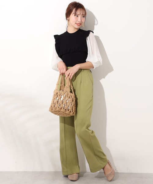 one after another NICE CLAUP（ワンアフターアナザーナイスクラップ）の「リブフリルドッキングニット（ニット/セーター・レディース・アイボリー/ブラック/グレイッシュベージュ・FREE）」の10枚目の写真