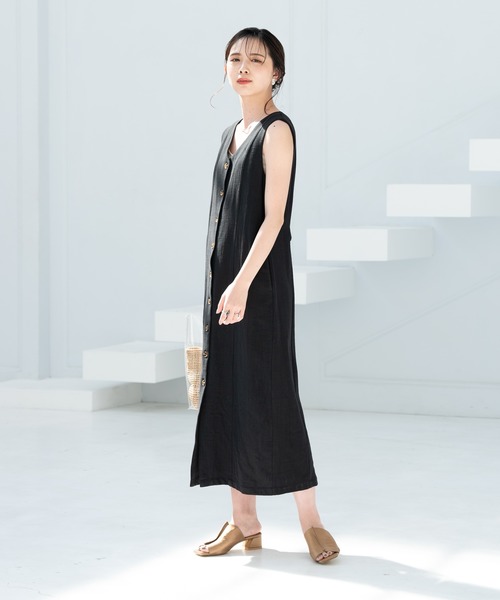Aunt Marie's(アントマリーズ)の「リネンロングジレワンピース(ワンピース・レディース・ブラック/グリーン/ナチュラル・FREE)」の4枚目の写真