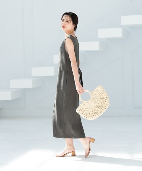 Aunt Marie's(アントマリーズ)の「リネンロングジレワンピース(ワンピース・レディース・ブラック/グリーン/ナチュラル・FREE)」の5枚目の写真