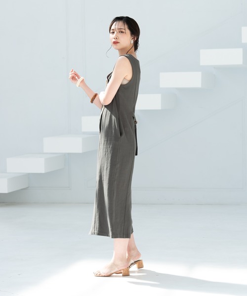 Aunt Marie's(アントマリーズ)の「リネンロングジレワンピース(ワンピース・レディース・ブラック/グリーン/ナチュラル・FREE)」の6枚目の写真