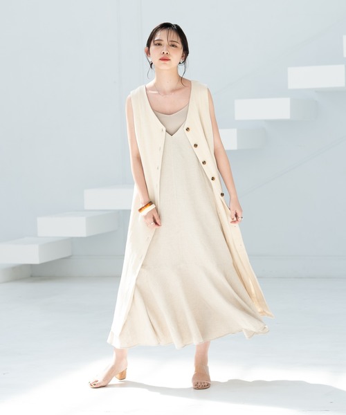 Aunt Marie's(アントマリーズ)の「リネンロングジレワンピース(ワンピース・レディース・ブラック/グリーン/ナチュラル・FREE)」の7枚目の写真