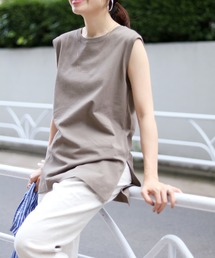 IENA(�C�G�i)�̋��Q�V���m�[�X���[�u�v���I�[�o�[��(T�V���c/�J�b�g�\�[)