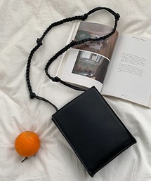 shopnikoniko | ミドルスクエアショルダーバッグ(ショルダーバッグ)