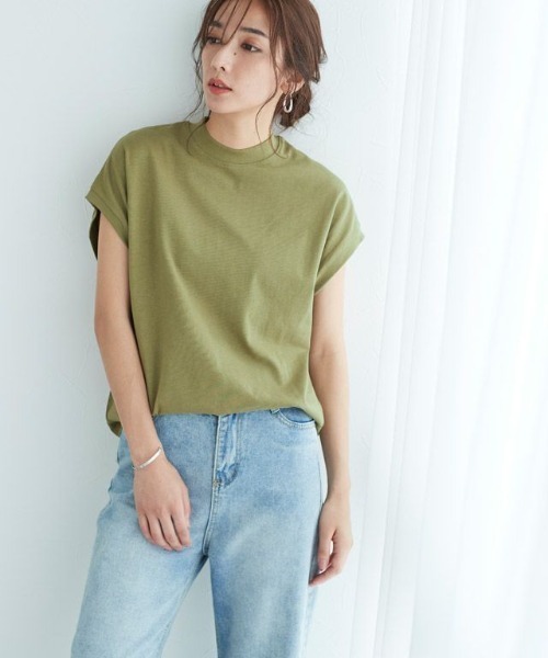 Pierrot（ピエロ）の「モックネックTシャツ（Tシャツ/カットソー・レディース・オフホワイト/ブラック/ベージュ/ネイビー/カーキ・M/L）」の10枚目の写真