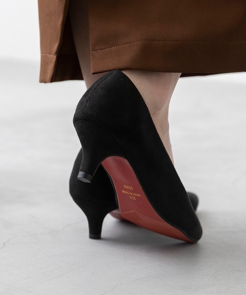 menue（メヌエ）の「【ふわっと軽い エアスイート】走れるパンプス ミドルヒールver. - 新色追加 -（パンプス・レディース・ブラック系その他2/ブラウン/パイソン/ブラック/ブラウン系その他/ブラック系その他4/ブラック系その他/ベージュ系その他2/グレー系その他/グレイッシュベージュ/ベージュ系その他/グレー/ホワイト系その他/アイボリー/シルバー/ベージュ系その他3/ブラック系その他6/ブラック系その他5/レッド/グレイッシュブルー/カーキ/その他/ブラック系その他3/ベージュ系その他4/ブルー系その他/ブラック系その他7/ブラウン系その他2/ブラック×ブラック/ホワイト系その他2/その他1/アッシュグレー/ダークグレー/その他2/ブラック×レッド/ベージュ系その他5/ネイビー/パープル系その他/ブラウン系その他3/ベージュ系その他6/その他3/ライトグレー/グレー系その他2/グレー系その他3/ブルー/オリーブ/ベージュ系/ブラック系/グリーン/ゴールド/シルバー系その他/ライトグレー系/ブラック系1/ブラック系4/ブラック系2/ブラウン系その他4/ブラック系3/ブラック系5/シルバー系/ダークブラウン・26.5cm/25.0cm/23.0cm/24.0cm/22.5cm/21.5cm/24.5cm/25.5cm/22.0cm/26.0cm/23.5cm/21.0cm）」の16枚目の写真