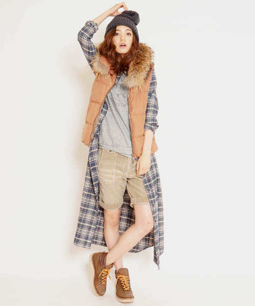 goa（ゴア）の「ラクーンファー付スタンドカラーダウンベスト（ダウンジャケット/コート・レディース・ブラック/モカ/カーキ/マスタード・FREE）」の5枚目の写真