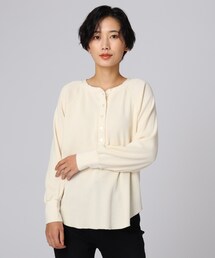 UNTITLED（アンタイトル）の「ウーリーワッフルヘンリーネックプルオーバー（Tシャツ/カットソー・レディース）」