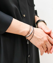 MBアイテム　バングル　ブレスレット OX JEWELRY Silver Curve Bangle | MB -there is a