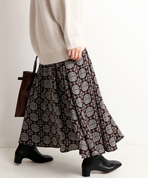 SLOBE IENA（スローブイエナ）の「ビンテージタイル柄ロングフレア  
