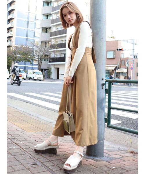 MURUA（ムルーア）の「カーブウェッジサンダル（サンダル・レディース・ブラック/アイボリー・35/36/37）」の6枚目の写真