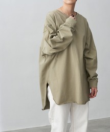 オーバーサイズラウンドヘム スリット入りロンT