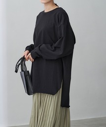 オーバーサイズラウンドヘム スリット入りロンT