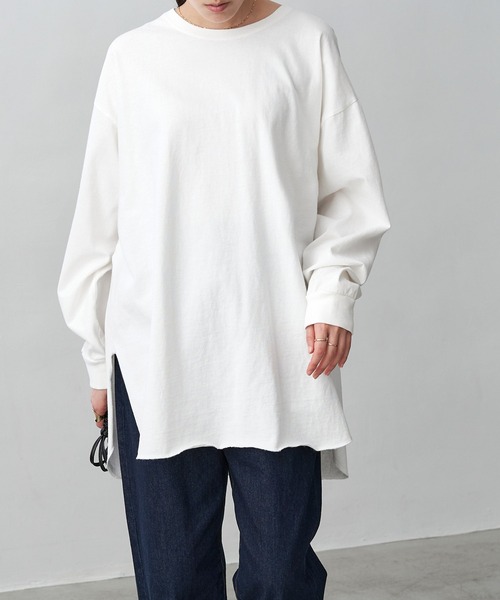 Chaco closet（チャコ クローゼット）の「オーバーサイズラウンドヘム スリット入りロンT（Tシャツ/カットソー・レディース・オフホワイト/アイボリー/ベージュ/グリーン系その他/ブラック・FREE）」の11枚目の写真