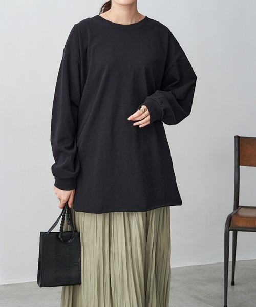 Chaco closet（チャコ クローゼット）の「オーバーサイズラウンドヘム スリット入りロンT（Tシャツ/カットソー・レディース・オフホワイト/アイボリー/ベージュ/グリーン系その他/ブラック・FREE）」の19枚目の写真