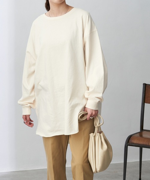 Chaco closet（チャコ クローゼット）の「オーバーサイズラウンドヘム スリット入りロンT（Tシャツ/カットソー・レディース・オフホワイト/アイボリー/ベージュ/グリーン系その他/ブラック・FREE）」の15枚目の写真