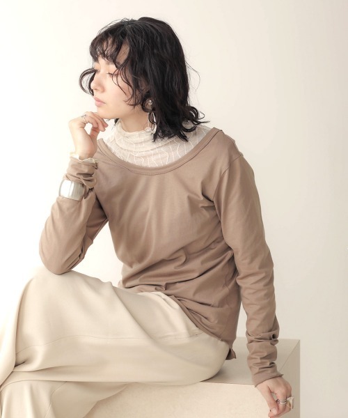 Bab(バブ)の「【WEB限定】バックラウンドメローカットソー(Tシャツ/カットソー・レディース・ブラック/グレー/オフホワイト/カーキ/モカ/キャメル・FREE)」の11枚目の写真