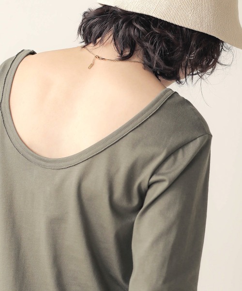 Bab(バブ)の「【WEB限定】バックラウンドメローカットソー(Tシャツ/カットソー・レディース・ブラック/グレー/オフホワイト/カーキ/モカ/キャメル・FREE)」の12枚目の写真