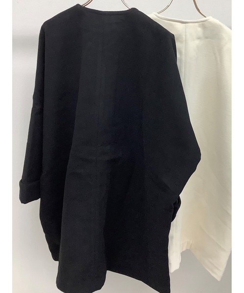 ulu(ウル)の「Fake wool nocolour coat(ダウンジャケット/コート・レディース・ホワイト/ブラック・FREE)」の16枚目の写真