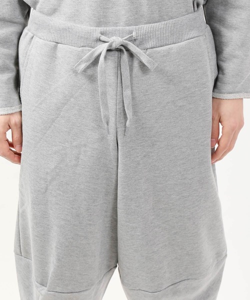TopIsm(トップイズム)の「スウェット素材サルエルワイドスウェットパンツ(その他パンツ・メンズ・ホワイト/ブラック/ベージュ/グレー・LL/M/L)」の9枚目の写真